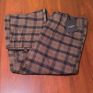 Filson Men's Black and Brown Plaid Joggers